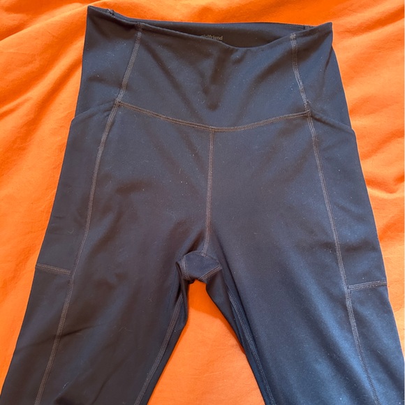 Girlfriend Collective black high rise compressive pocket leggings - Picture 8 of 8